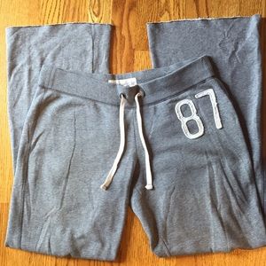 Grey Aeropostale sweat pants size M